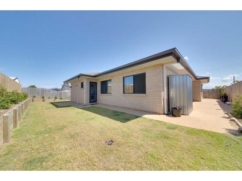 139 Hartley Street, Emu Park QLD 4710