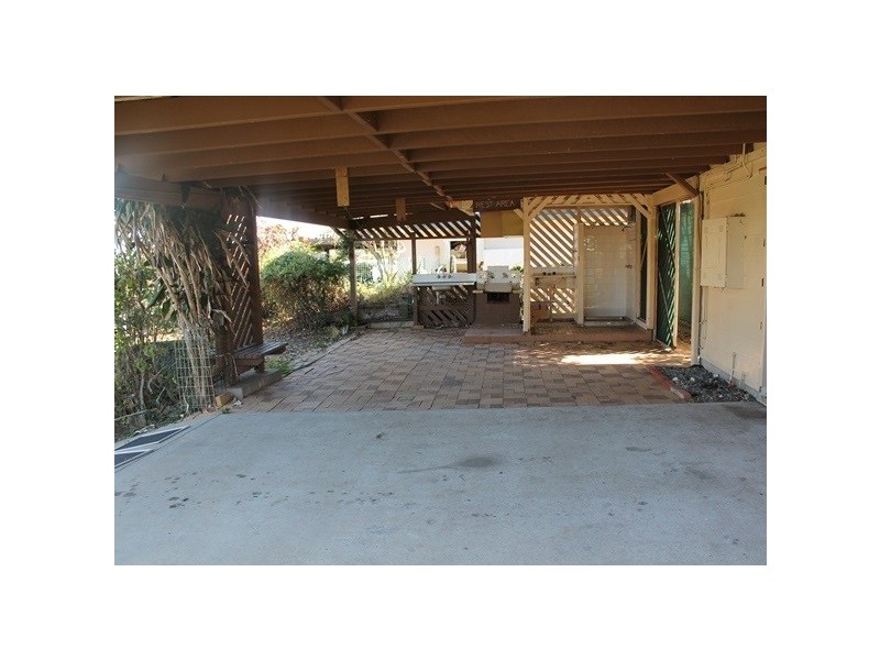 62 Schofield Parade, Keppel Sands QLD 4702