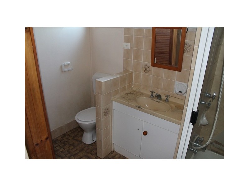 62 Schofield Parade, Keppel Sands QLD 4702