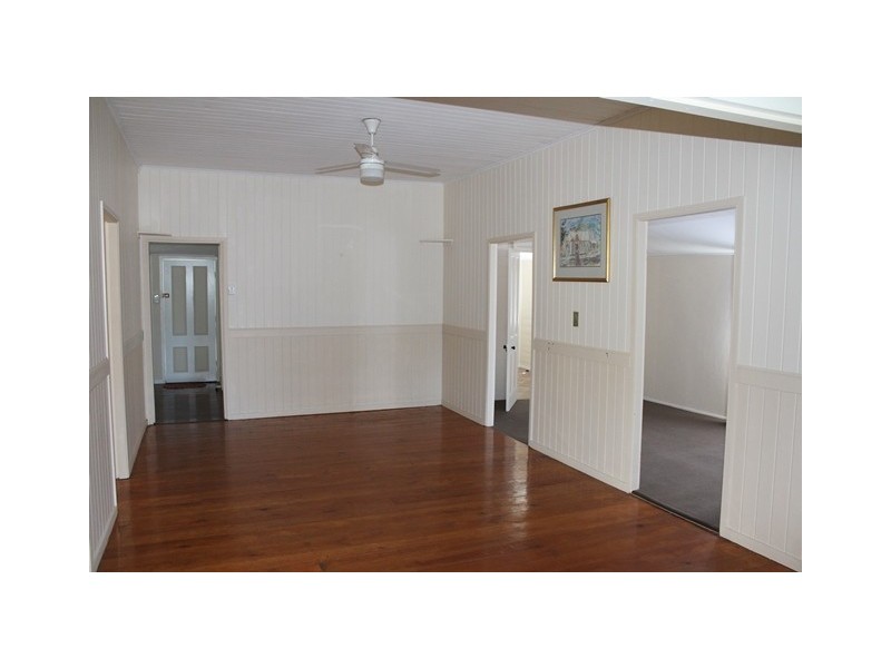 5 Phillip Street, Emu Park QLD 4710