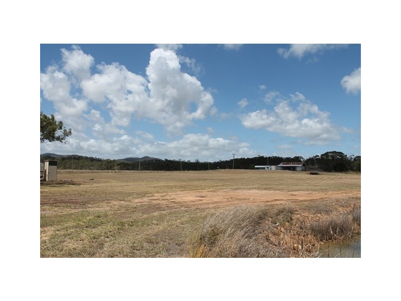 90 Hoys Road, Coowonga QLD 4702