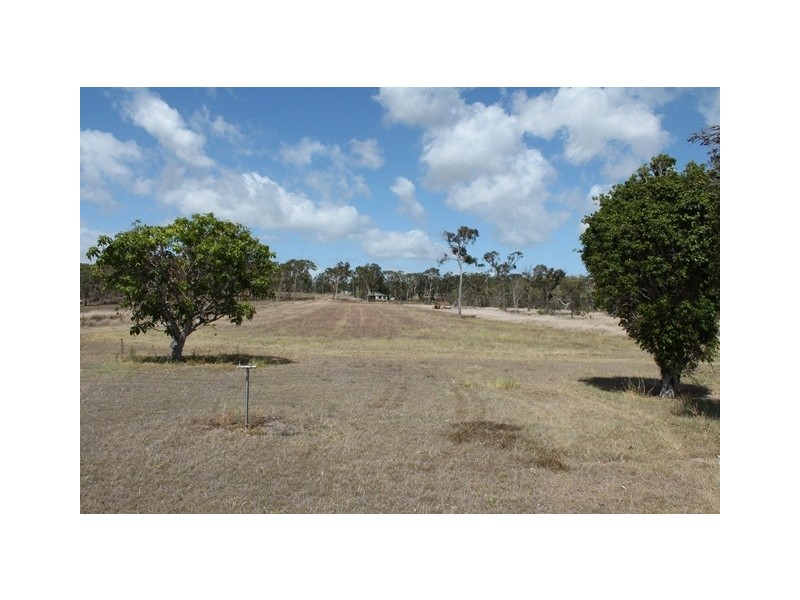 90 Hoys Road, Coowonga QLD 4702