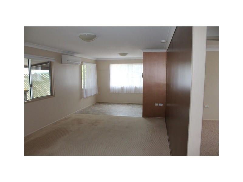 54 Wood Street, Emu Park QLD 4710