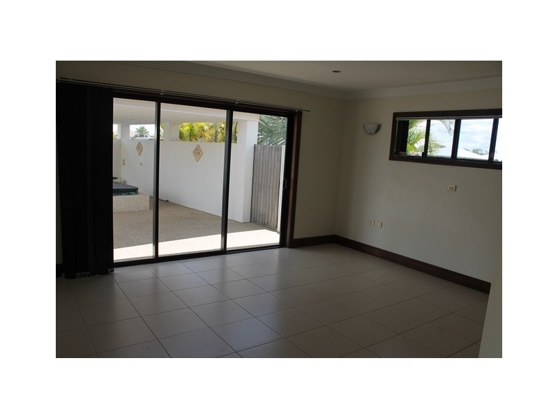 72 Monaco Drive, Zilzie QLD 4710