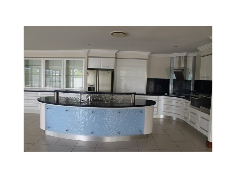 72 Monaco Drive, Zilzie QLD 4710