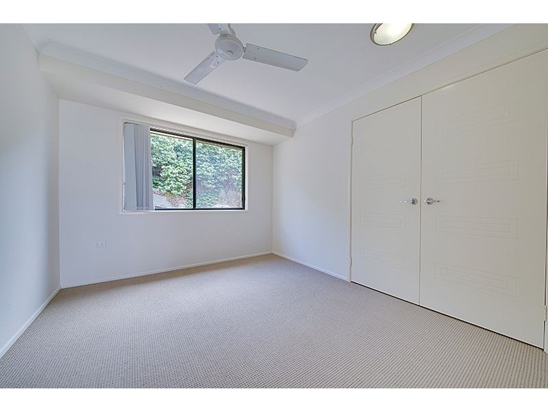 19 Discovery Crescent, Rosslyn QLD 4703