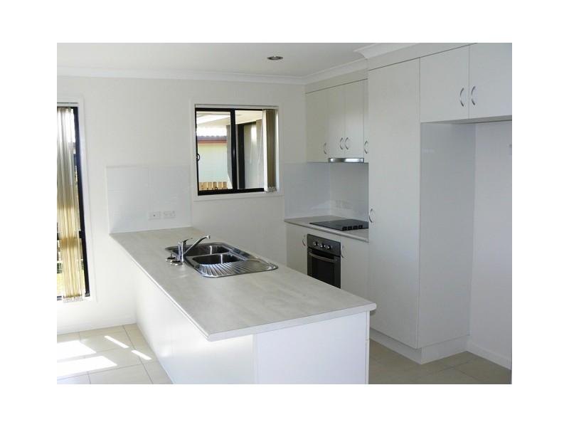 14 Timbers Beach Road, Zilzie QLD 4710