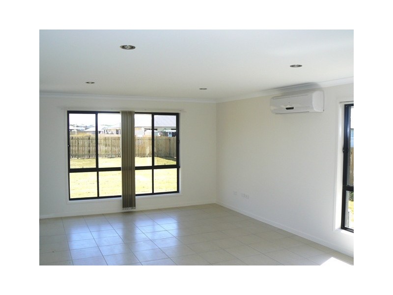 14 Timbers Beach Road, Zilzie QLD 4710