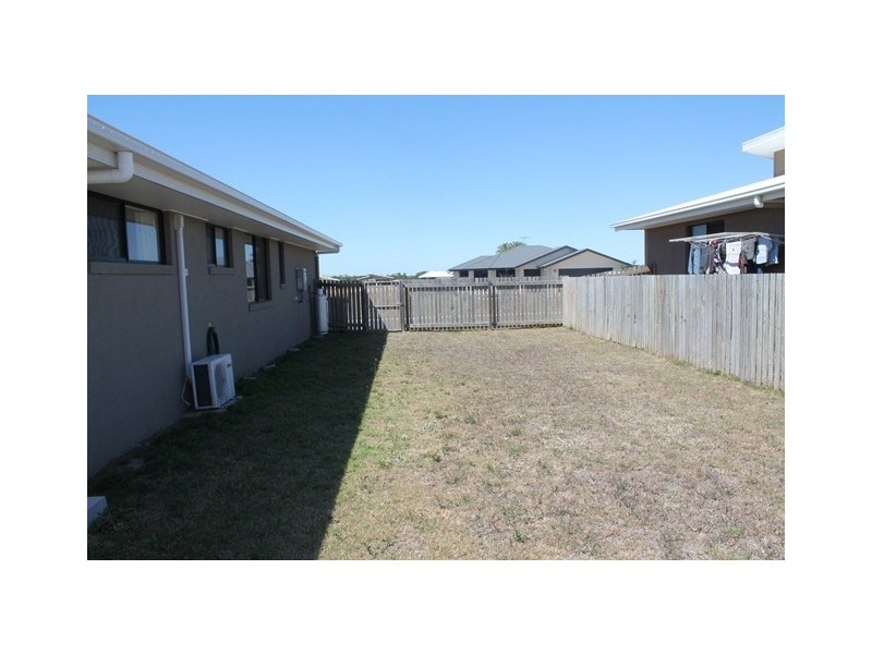 14 Timbers Beach Road, Zilzie QLD 4710