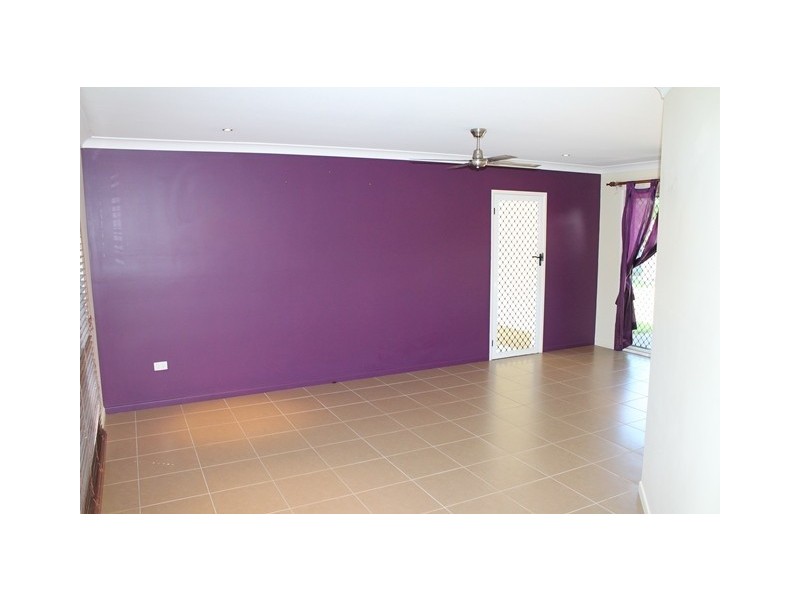 6 Thomas Street, Emu Park QLD 4710