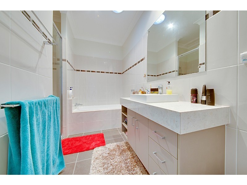 10 Hillside Court, Zilzie QLD 4710