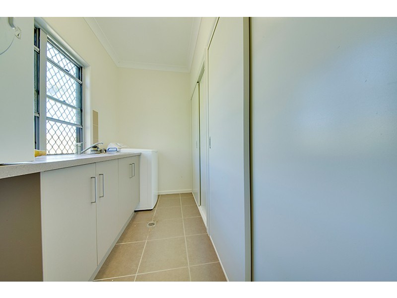 10 Hillside Court, Zilzie QLD 4710