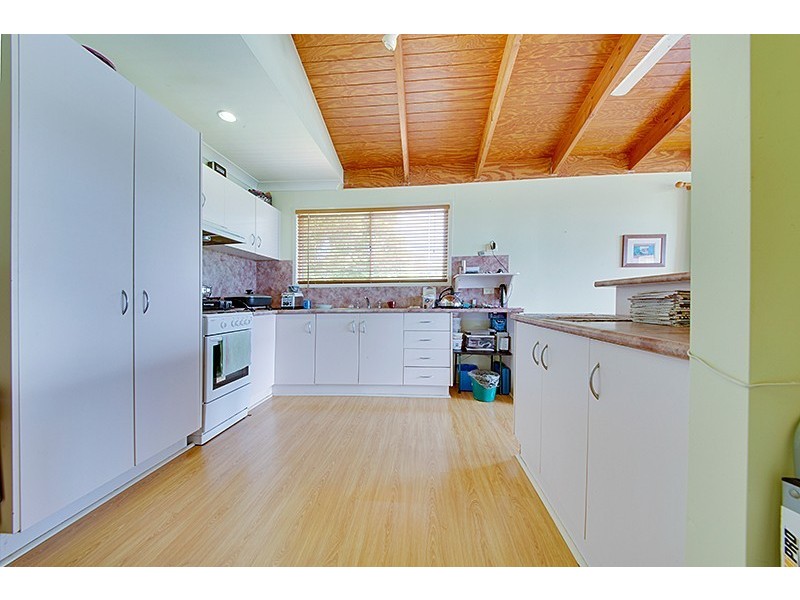 83 Bright Street, Emu Park QLD 4710