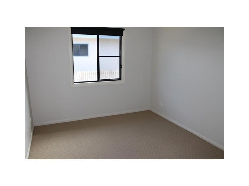 9 Dingwall Street, Keppel Sands QLD 4702