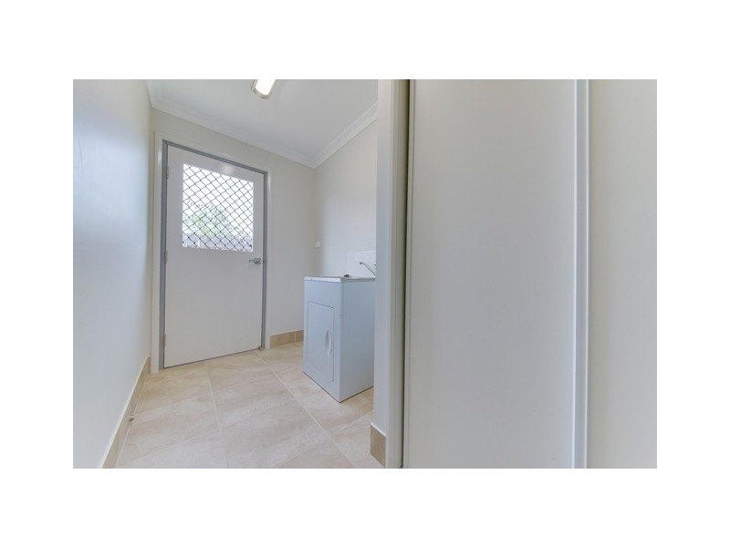 19B Amalfi Drive, Zilzie QLD 4710