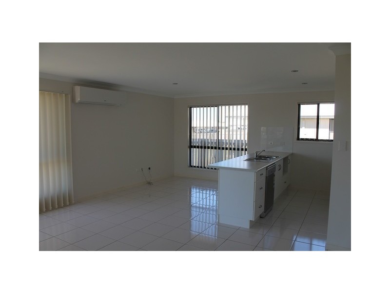 27 The Ridgeway, Zilzie QLD 4710