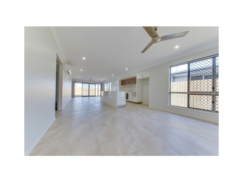 19B Amalfi Drive, Zilzie QLD 4710
