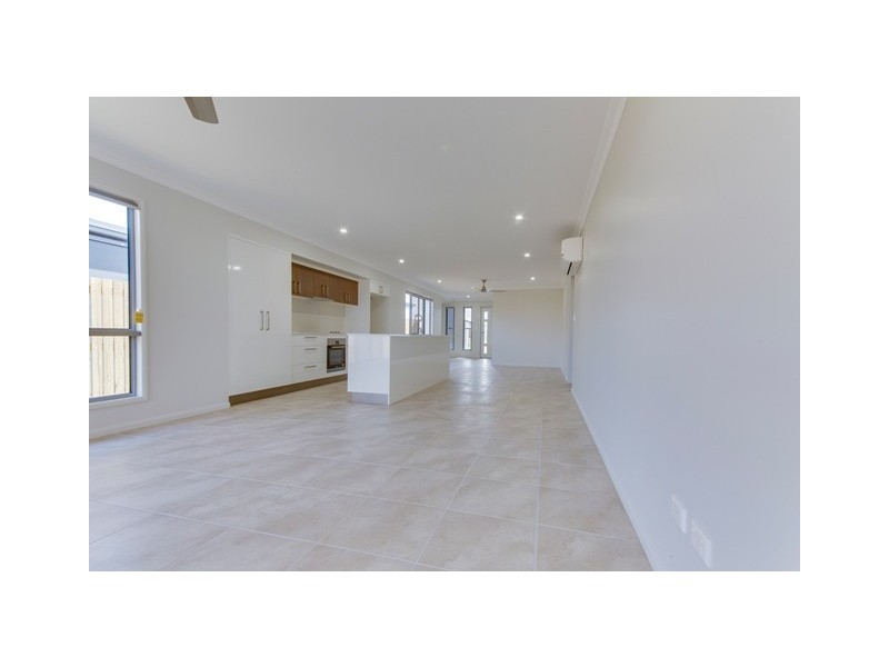 19B Amalfi Drive, Zilzie QLD 4710