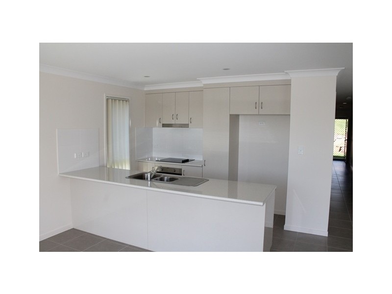 17 Ocean View Drive, Zilzie QLD 4710
