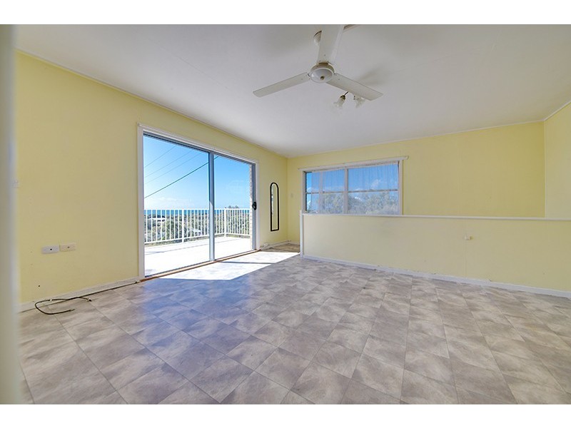 9 – 11 Pybus Street, Emu Park QLD 4710