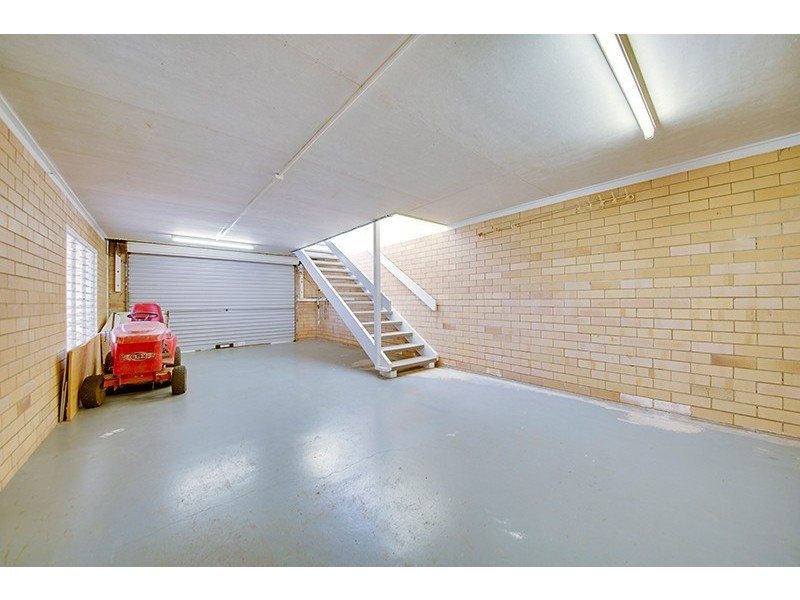 9 – 11 Pybus Street, Emu Park QLD 4710