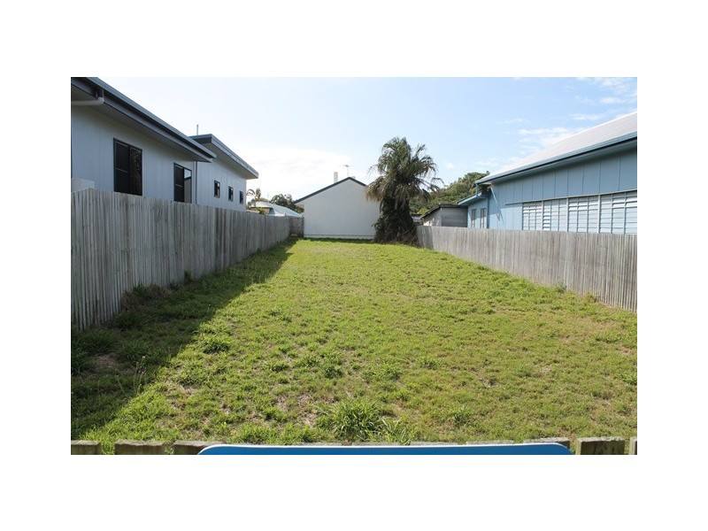 7 Dingwall Street, Keppel Sands QLD 4702