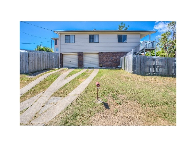 1 Larnach Street, Emu Park QLD 4710