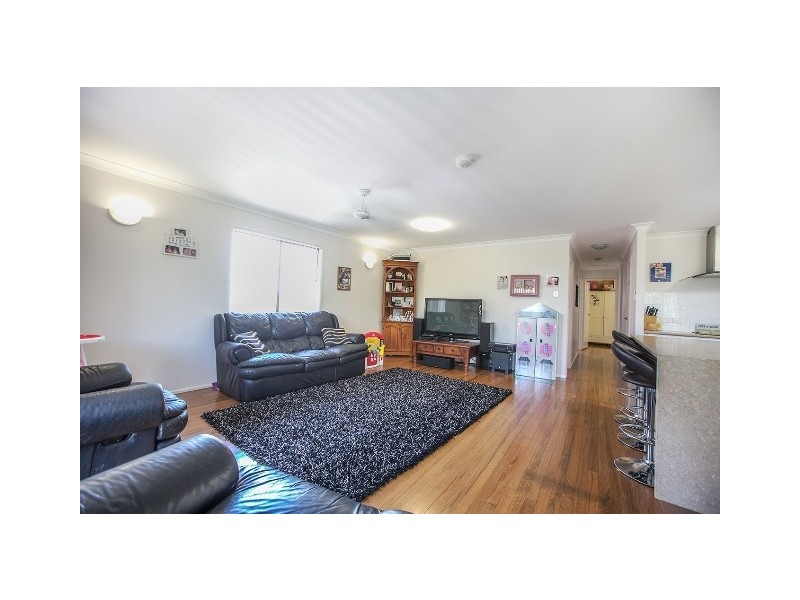 1 Larnach Street, Emu Park QLD 4710
