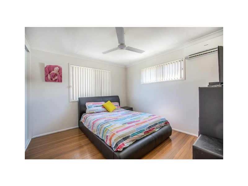 1 Larnach Street, Emu Park QLD 4710
