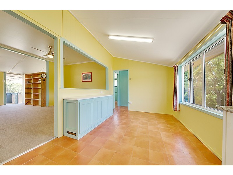 830 Scenic Highway, Kinka Beach QLD 4703