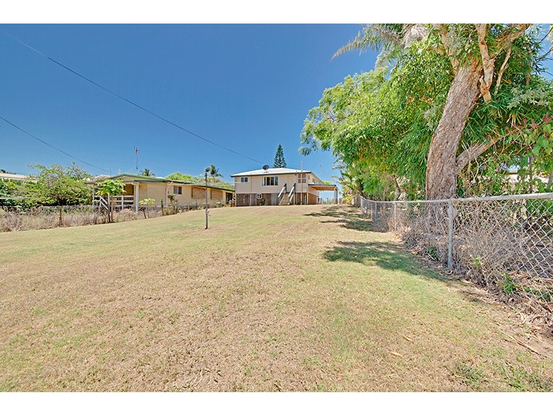 830 Scenic Highway, Kinka Beach QLD 4703