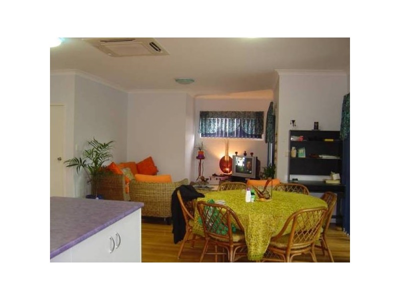 818 Scenic Hwy, Kinka Beach QLD 4703