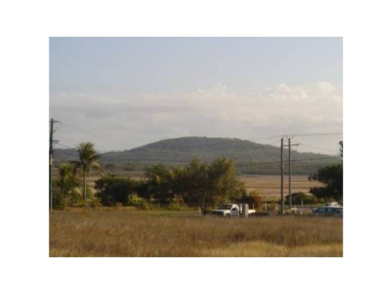 Thomas Street, Emu Park QLD 4710