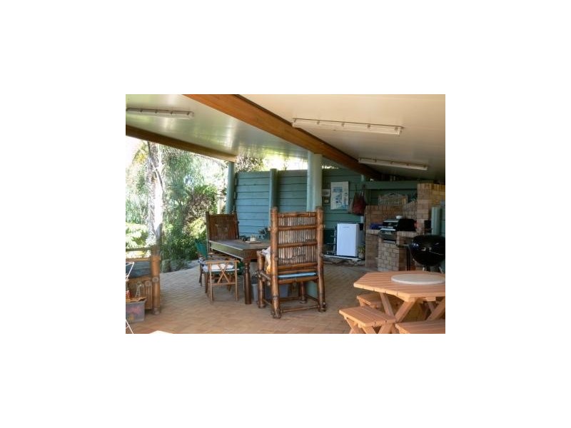 112 Archer Street, Emu Park QLD 4710