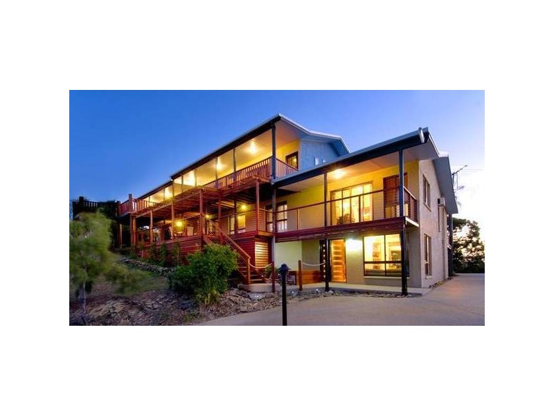 128 Archer Street, Emu Park QLD 4710