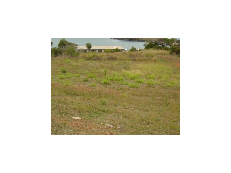 14 Whitehaven Court, Emu Park QLD 4710