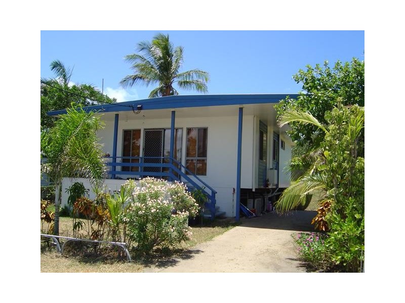 15 Emu Street, Emu Park QLD 4710