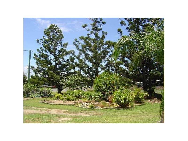 30 Wood Street, Emu Park QLD 4710