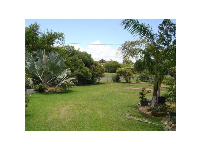 30 Wood Street, Emu Park QLD 4710