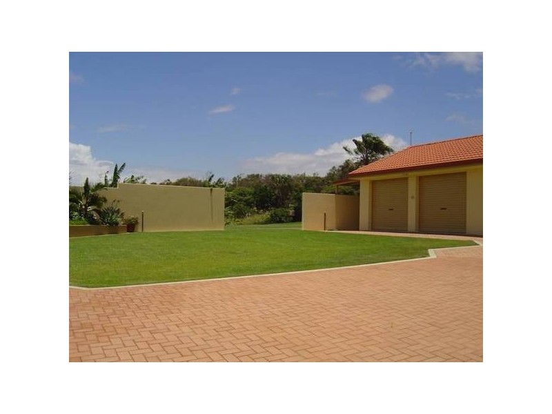 42 Paradise Way, Emu Park QLD 4710