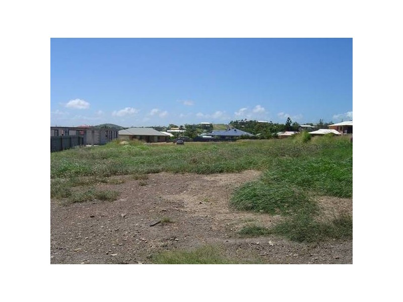 13 Patella Place, Zilzie QLD 4710