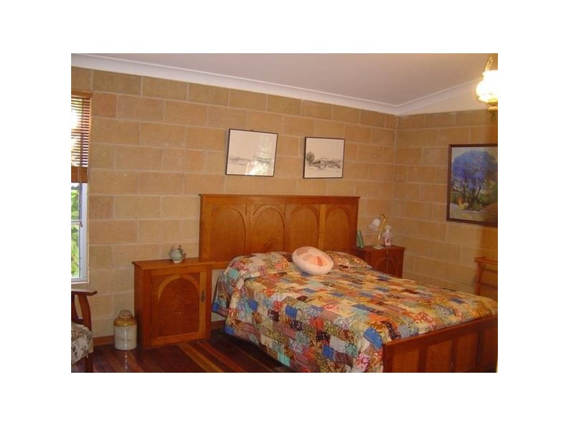 5 Wood Street, Emu Park QLD 4710