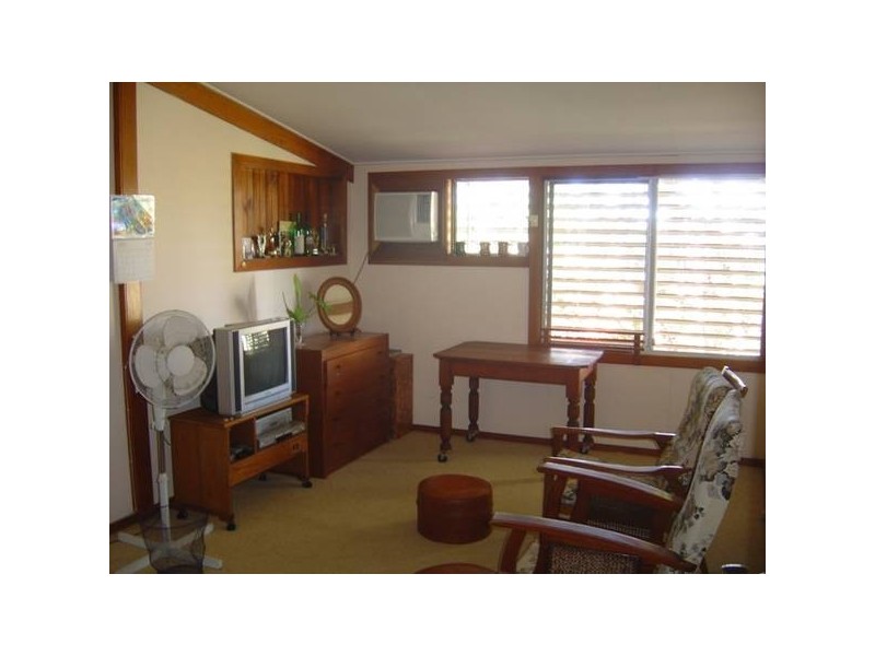 5 Wood Street, Emu Park QLD 4710