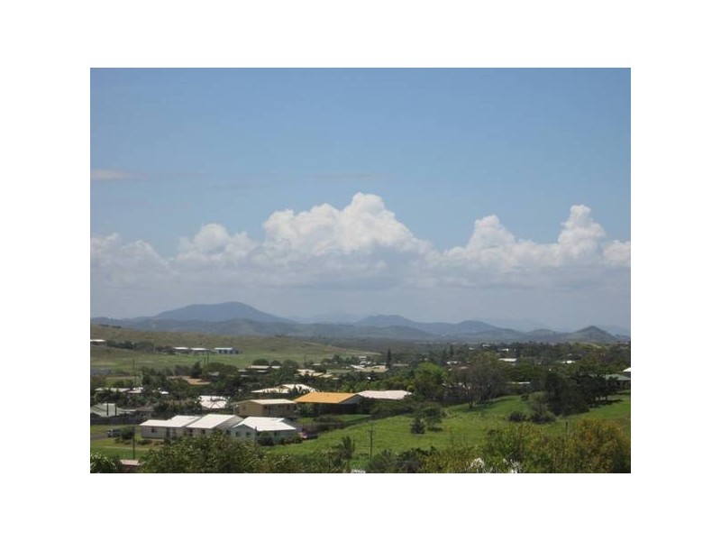 27 Larnach Street, Zilzie QLD 4710