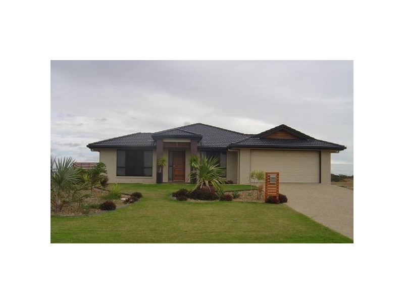 60 Amalfi Drive, Zilzie QLD 4710
