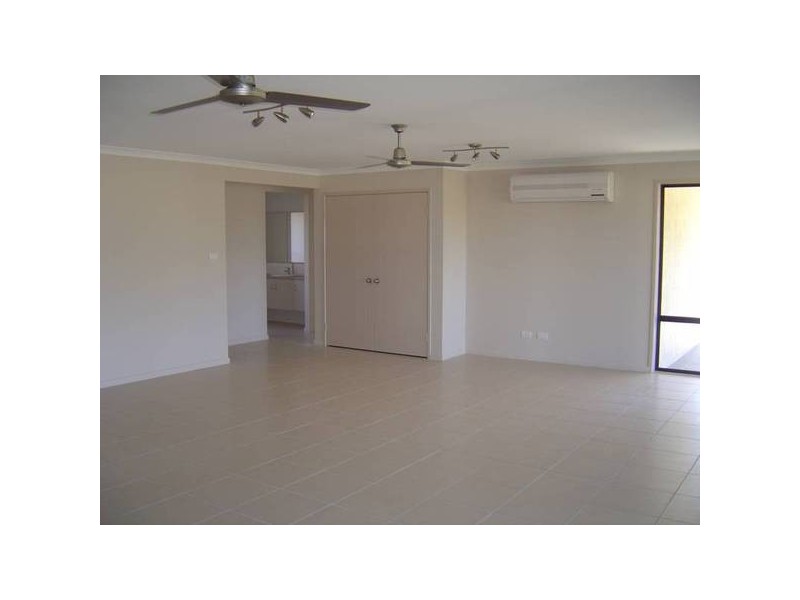 18 Amalfi drive, Emu Park QLD 4710