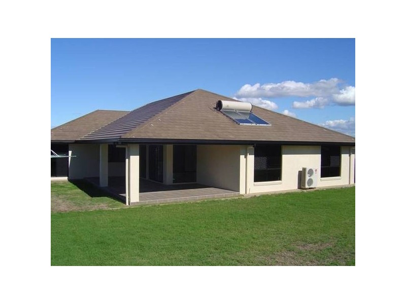 18 Amalfi drive, Emu Park QLD 4710