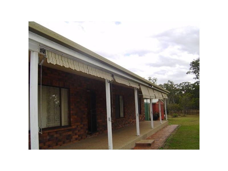 111 Cemetery Road, Cawarral QLD 4702