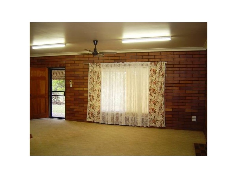 111 Cemetery Road, Cawarral QLD 4702