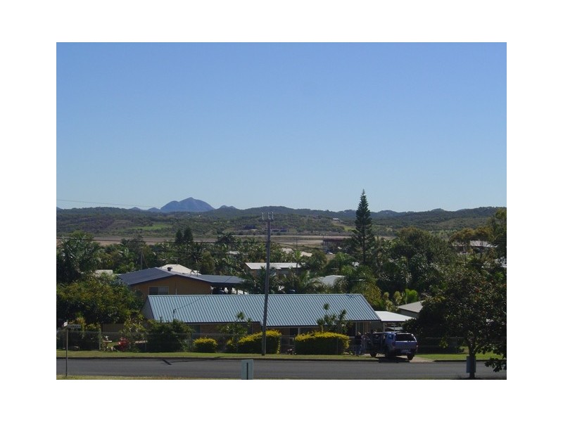 11 Larnach Street, Zilzie QLD 4710